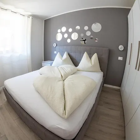 Flow Trogmann Apartment *