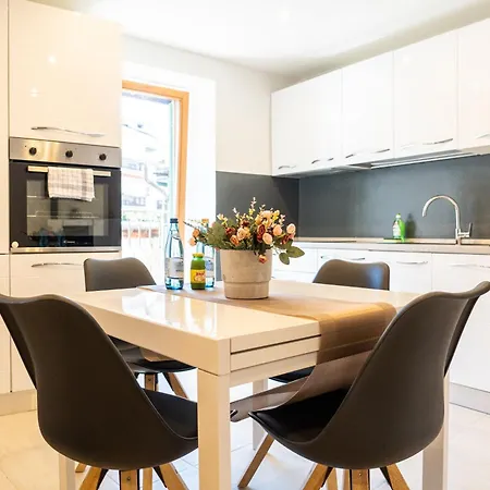 Flow Trogmann * Merano